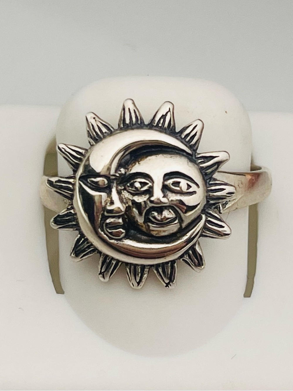 Size 10 sterling silver sun moon ring